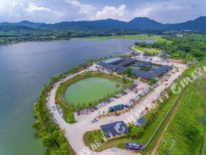 阳春云山绿湖温泉民宿