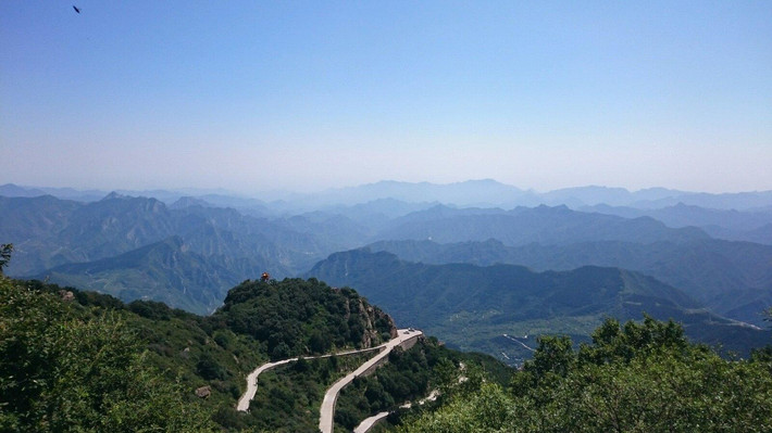 这里是百花山的峰,1991米海拔,本