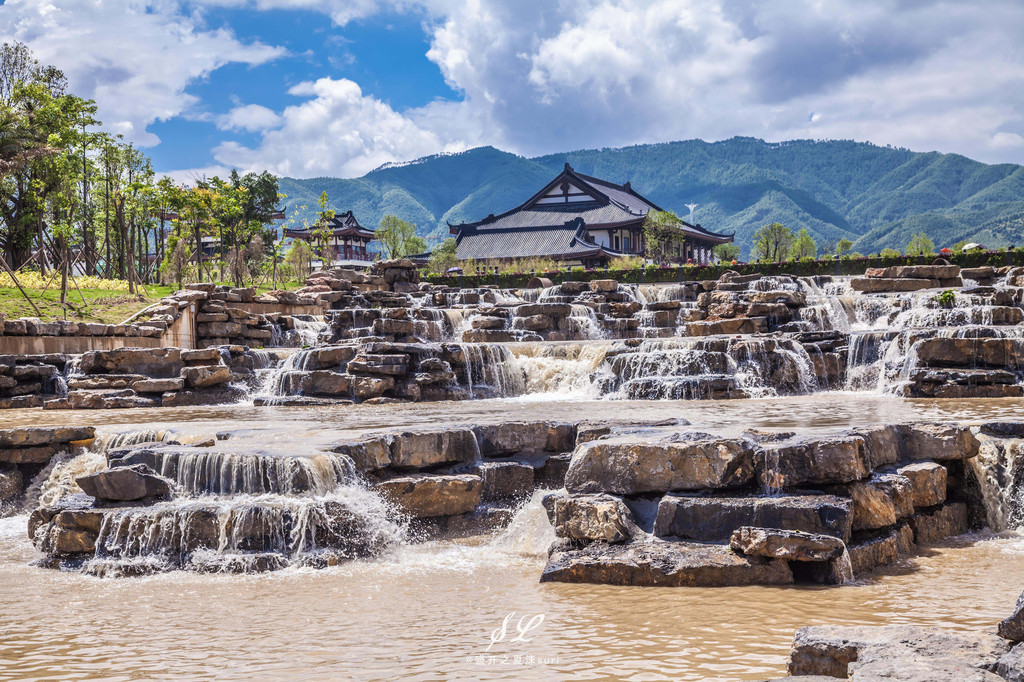 跌水坝