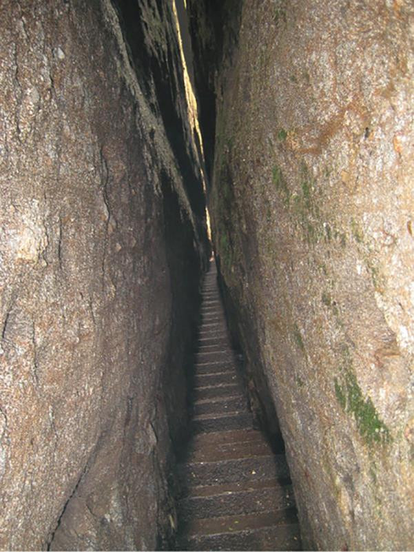 骆驼峰景区---还真蛮像驼峰的