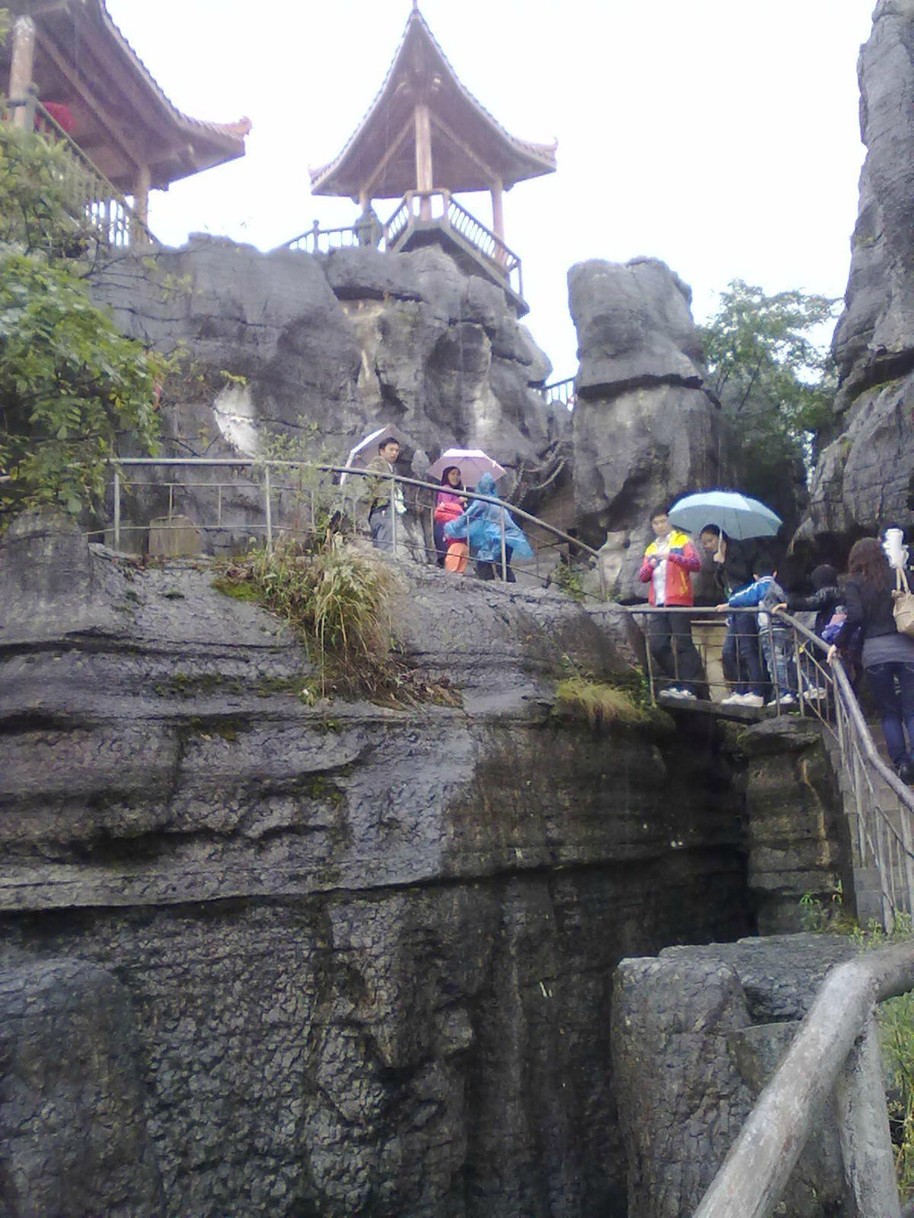 万盛石林风景区