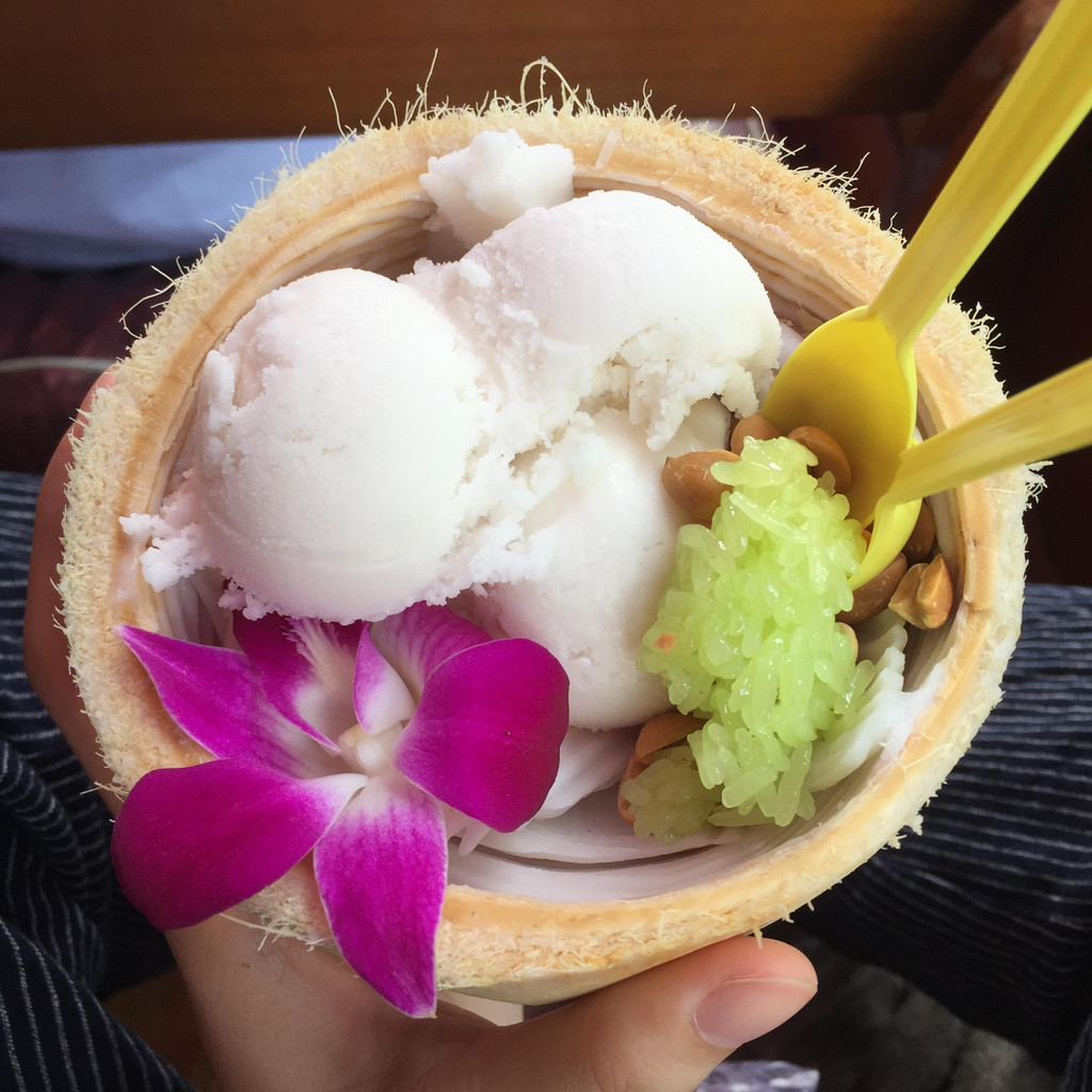 椰子冰淇淋