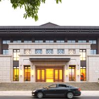 重庆铝城大道附近五星级酒店
