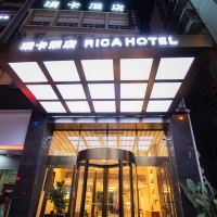 岳阳得胜北路与枫桥湖路交叉口附近酒店