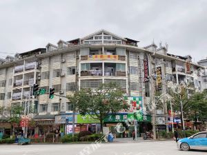 酒店预订>黎平酒店>黎平名都宾馆>黎平名都宾馆图片> 黎平 德凤镇北门