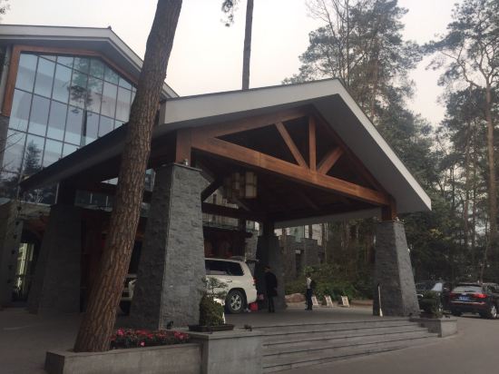 峨眉山红珠山宾馆禅意山居预订价格,联系电话\位置地址【携程酒店】