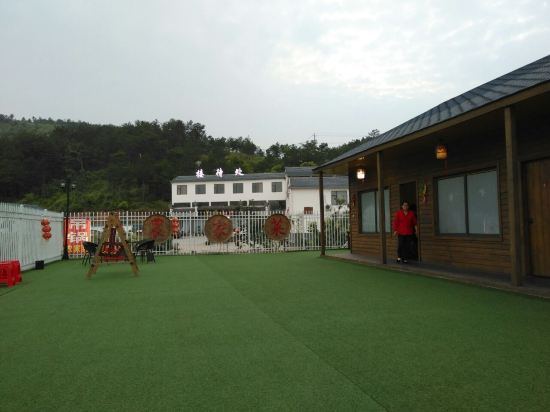 罗田隐居三里度假农庄