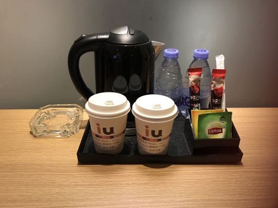 IU酒店(贺州汽车站店)预订价格,联系电话\位置地