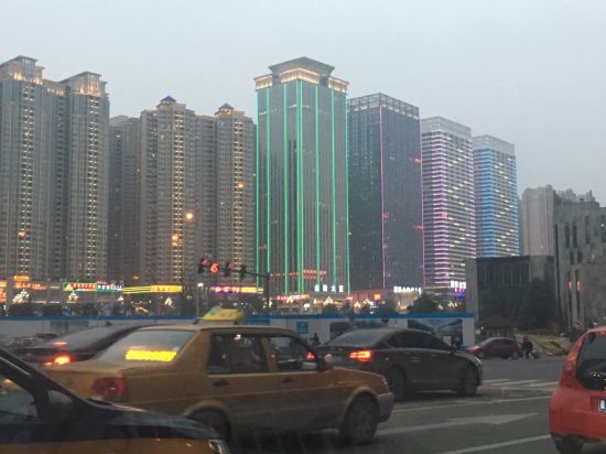 (新品)汉庭酒店(贵阳花果园双子塔店)预订价格