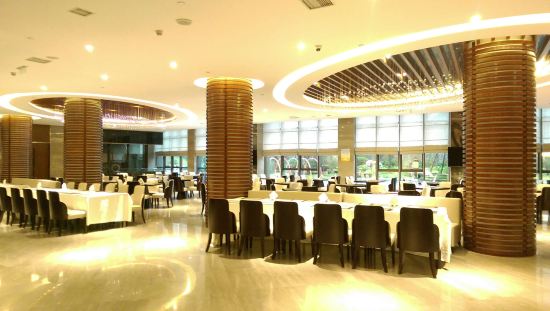 遵义硕泰美高梅温泉酒店预订价格,联系电话\位