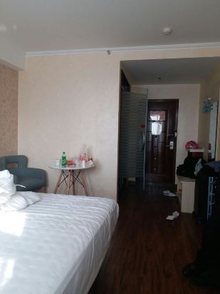 怡莱酒店(长春亚泰北大街店)预订价格,联系电话