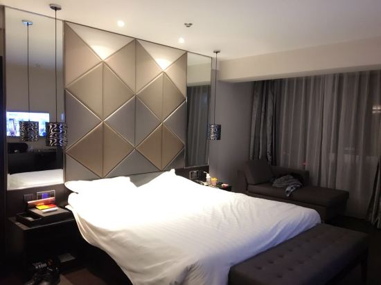 桔子酒店·精选(西安高新路店)预订价格,联系电