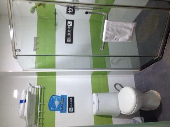 7天连锁酒店(广州番禺钟村高铁南站店)怎么样