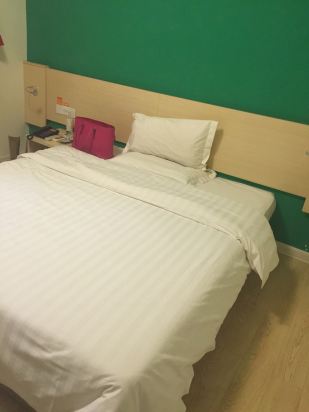 7天连锁酒店(邳州火车站店)预订价格,联系电话