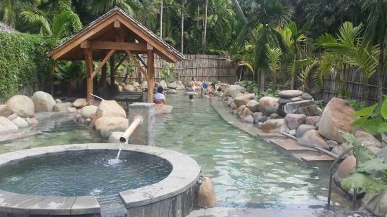 海南七仙岭鹤川温泉酒店预订价格,联系电话\位