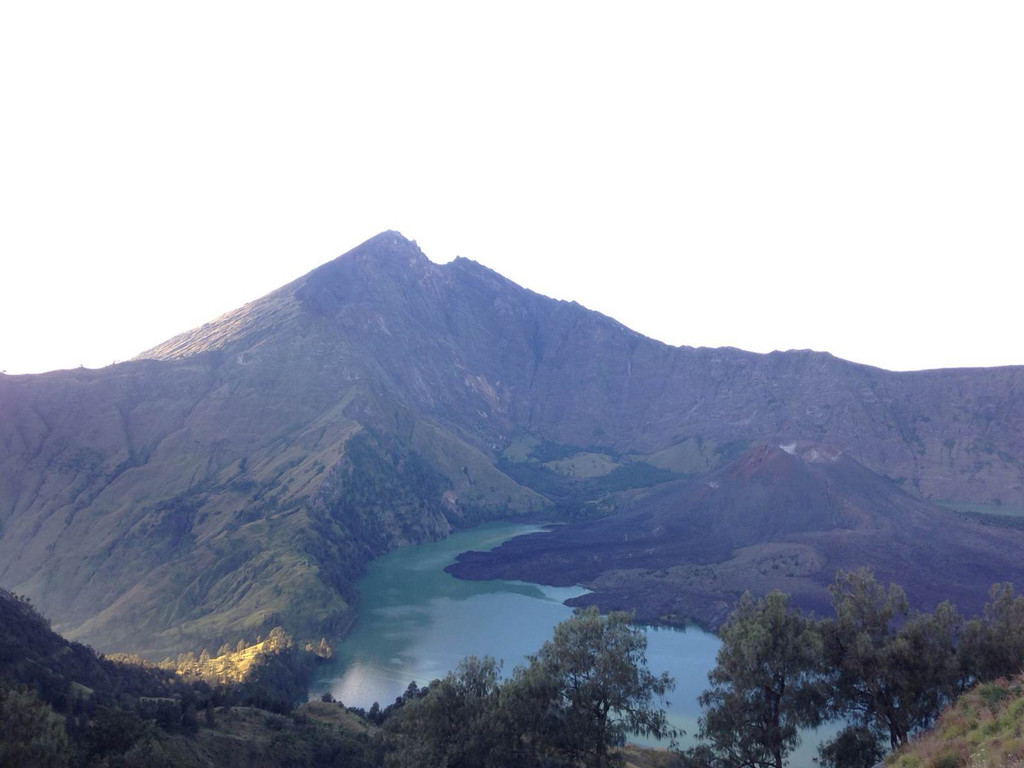 林加尼山