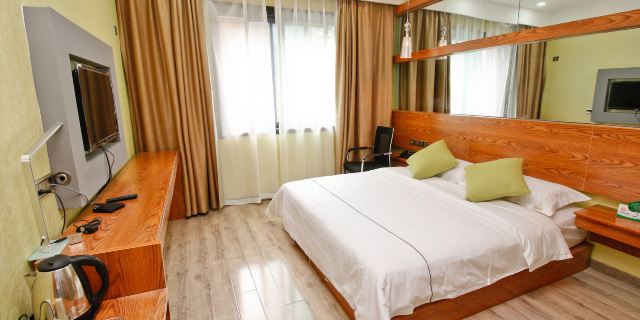 西安文苑臻 品主题酒店1晚+【夏日特价】兵马