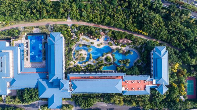 厦门海悦山庄酒店1-3晚 可选含早餐/下午茶/接机服务/闽南布袋礼包