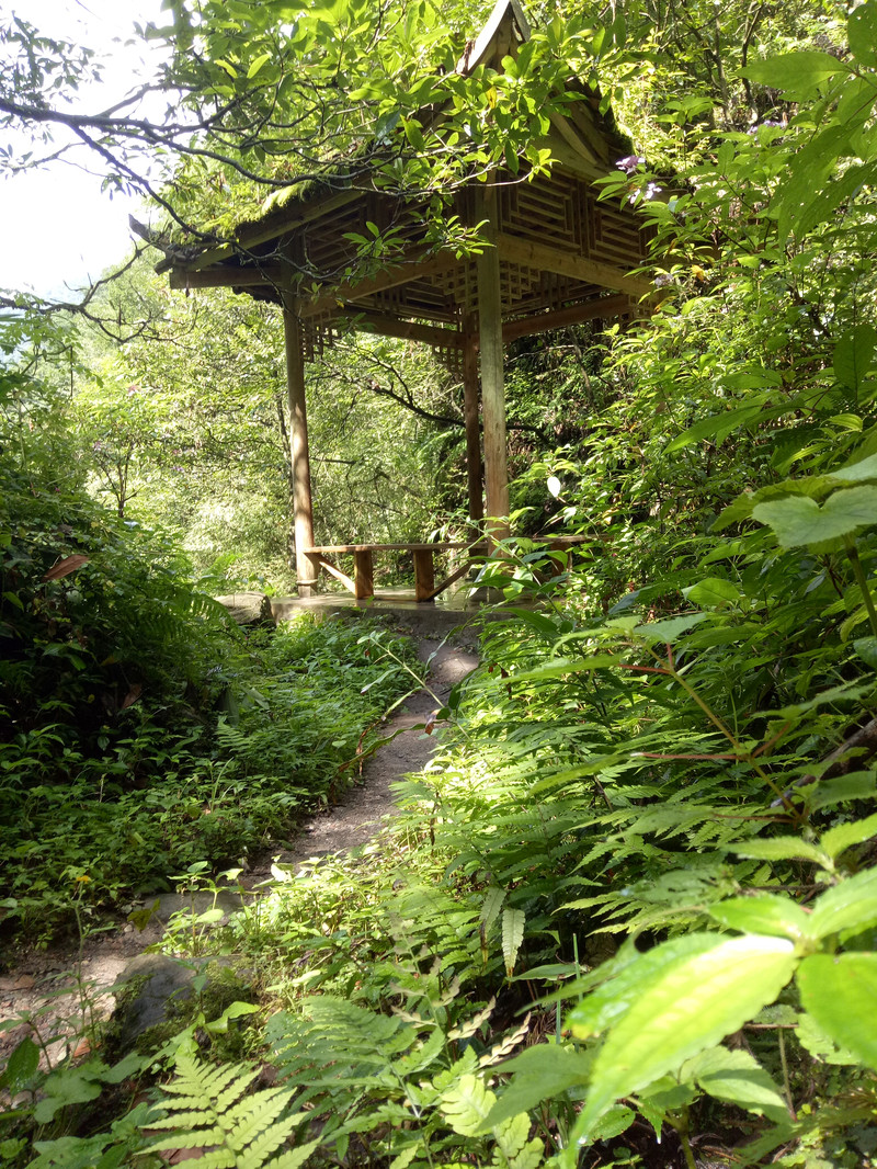 见山是山,见山不是山,见山仍是山