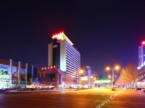 入住人数 重新查询 酒店介绍   淄博玫瑰大酒店位于淄博市张店区金晶