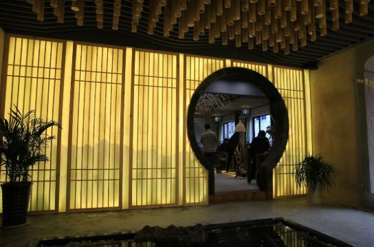 九华山半出美宿