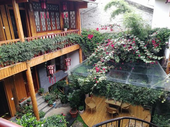 腾冲静雅居客栈