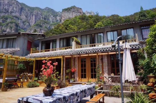 雁荡山雁栖山舍