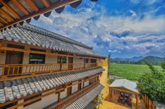 普者黑悦榕阁酒店预订价格,联系电话位置地址【携程酒店】