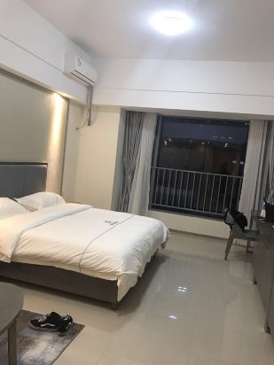 柯瑞斯连锁公寓(佛山新凯广场店)