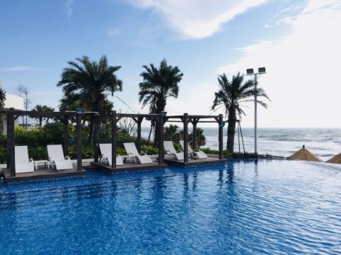 惠东双月湾享海温泉度假酒店