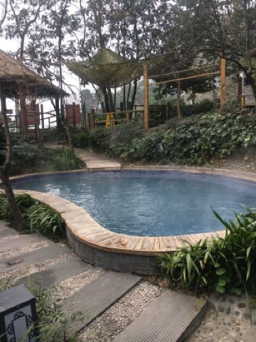 青城山睿宏国际养生温泉酒店