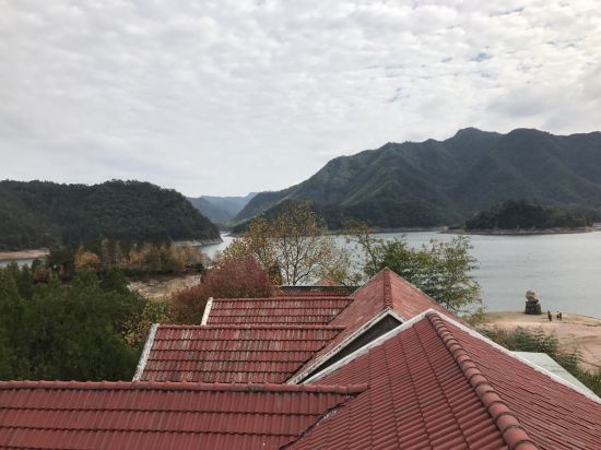 天台寒山湖度假村