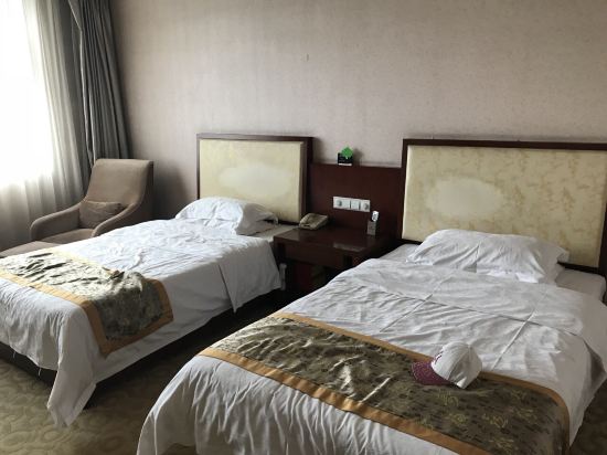 山西浑源县城的宾馆图片