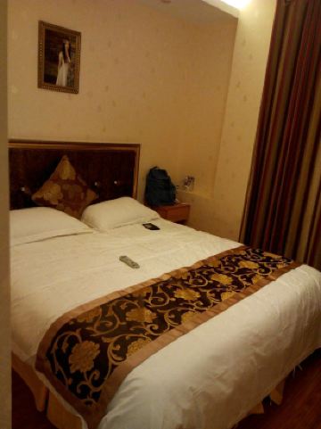 重庆重庆彩虹商务宾馆地图位置【携程客栈】