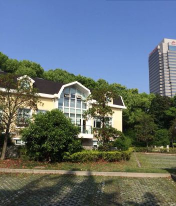 关于上海虹桥迎宾馆
