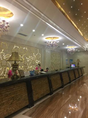 湛江迪一拜酒店