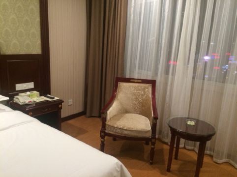 胶州维也纳酒店