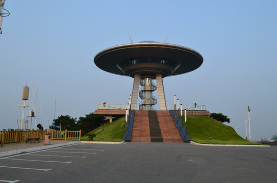 问答 结伴 周末游 口碑榜 特卖汇 天外来客——大连童牛岭上的飞碟状